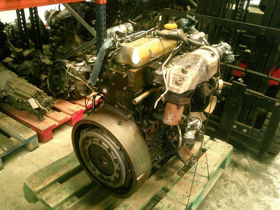 Motor NISSAN ATLEON 140 - Año: 2000